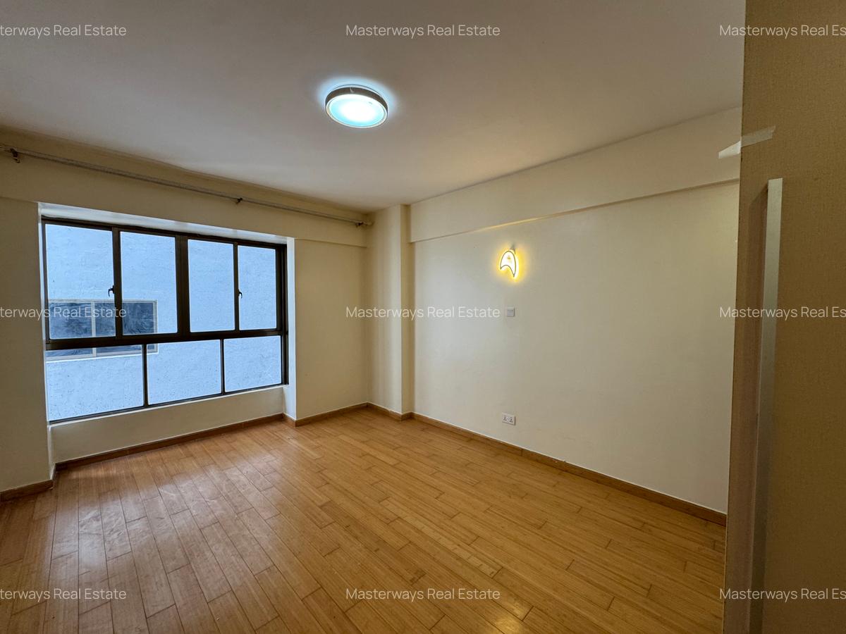 4 Bed Apartment with En Suite in Kileleshwa - 13