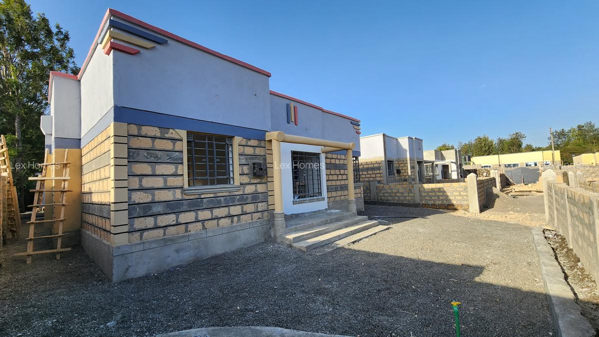 3 Bed House with En Suite at Rimpa - 3