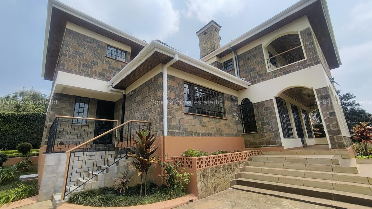 5 Bed House with En Suite in Runda - 19