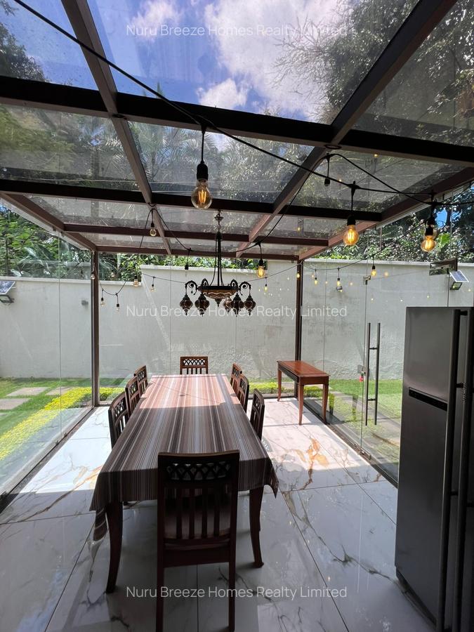 5 Bed Townhouse with En Suite in Lavington - 2