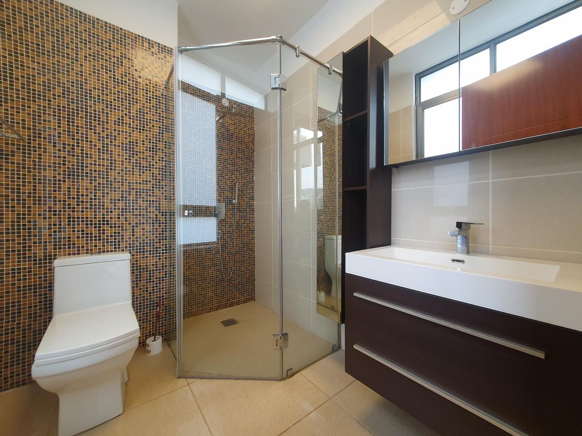 3 Bed Apartment with En Suite at 6Th Parklands Avenue - 10