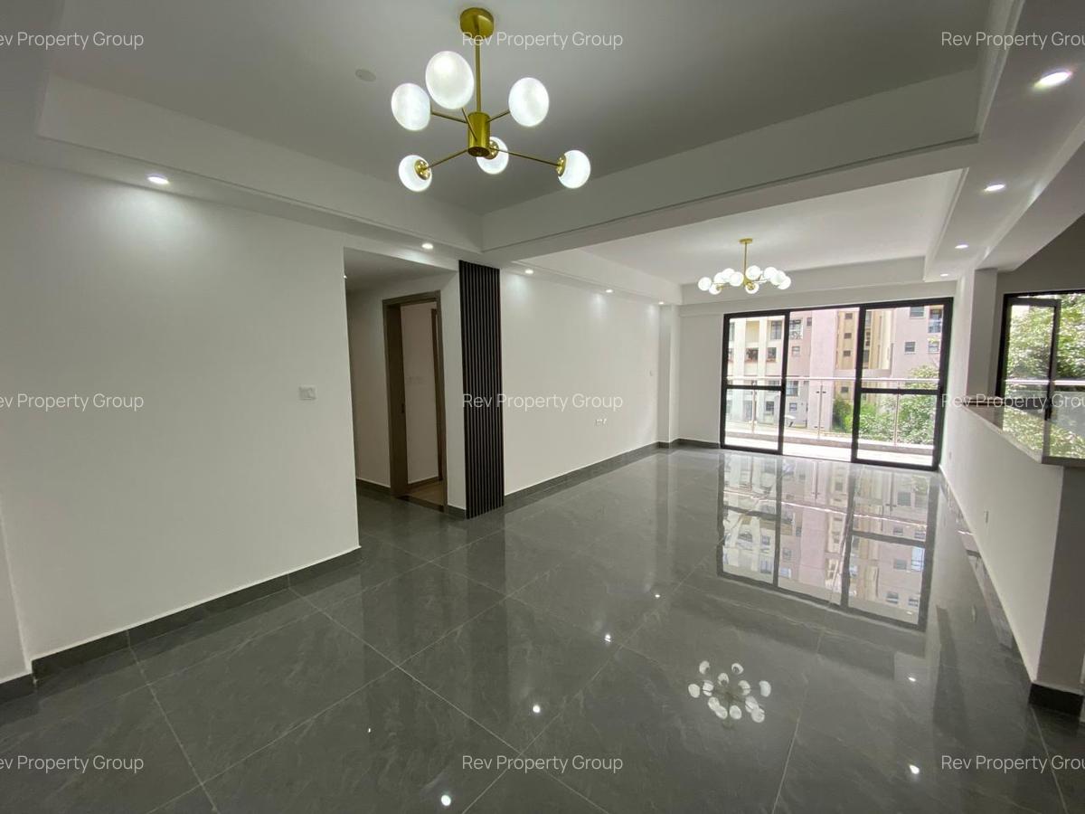 2 Bed Apartment with En Suite in Riverside - 4