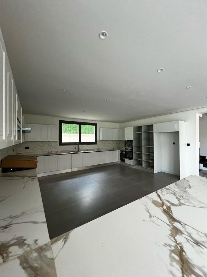5 Bed Townhouse in Lavington - 10