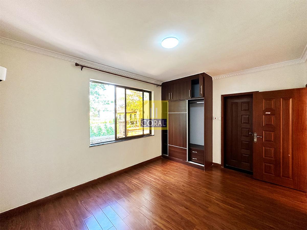 5 Bed Townhouse in Lavington - 11