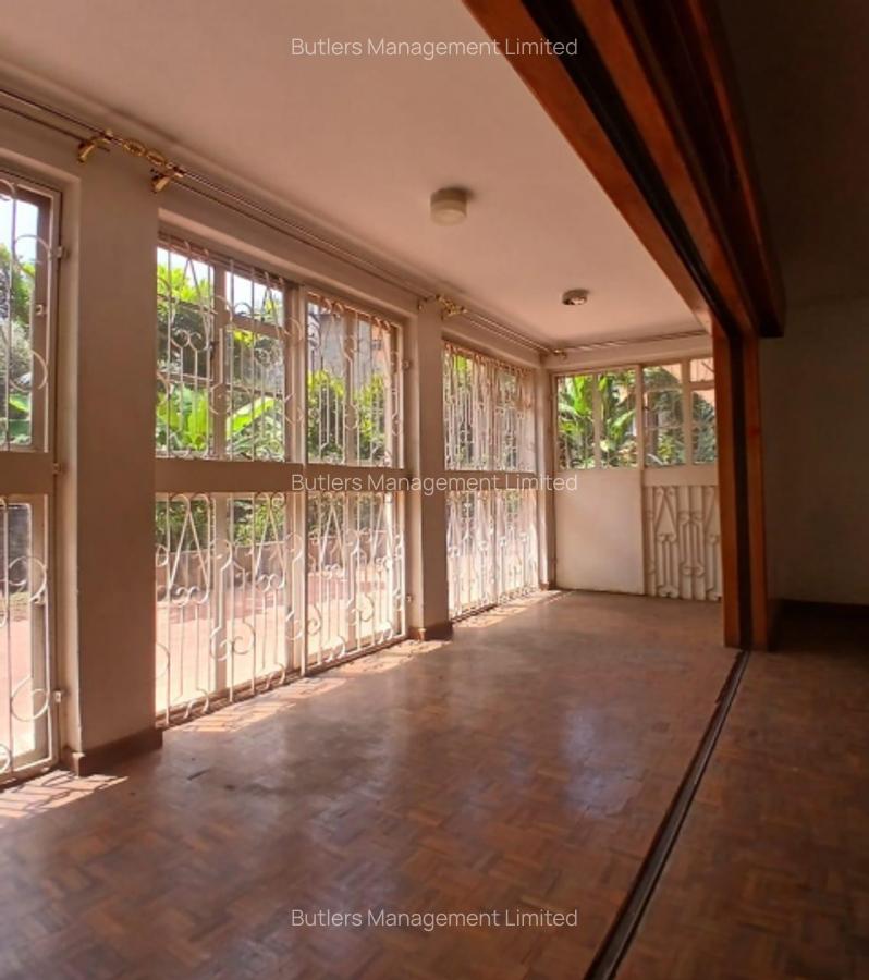 5 Bed Villa with En Suite at Mandera Road - 4