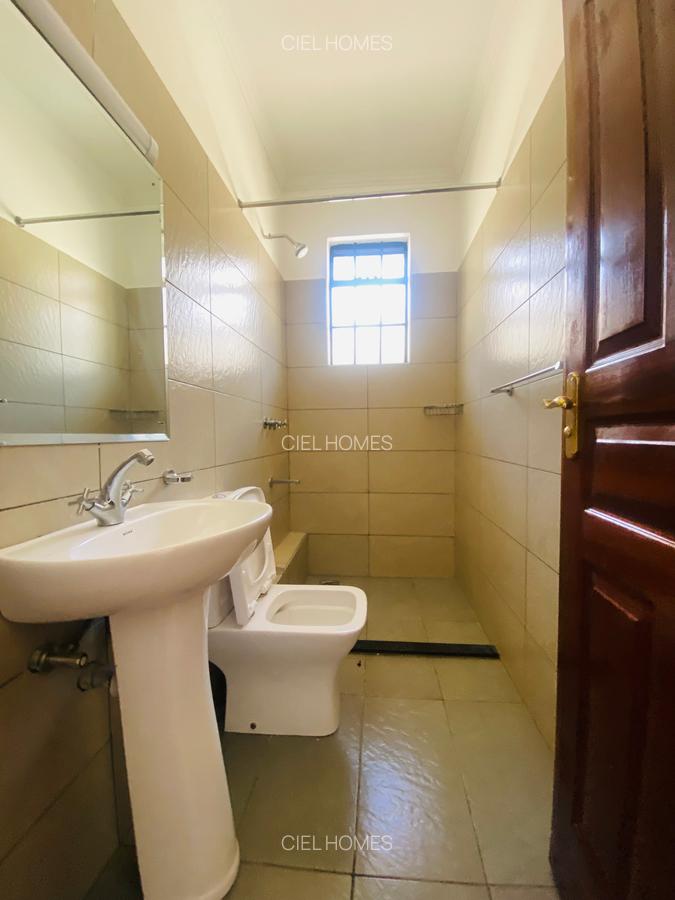 4 Bed Townhouse with En Suite in Ruiru - 16
