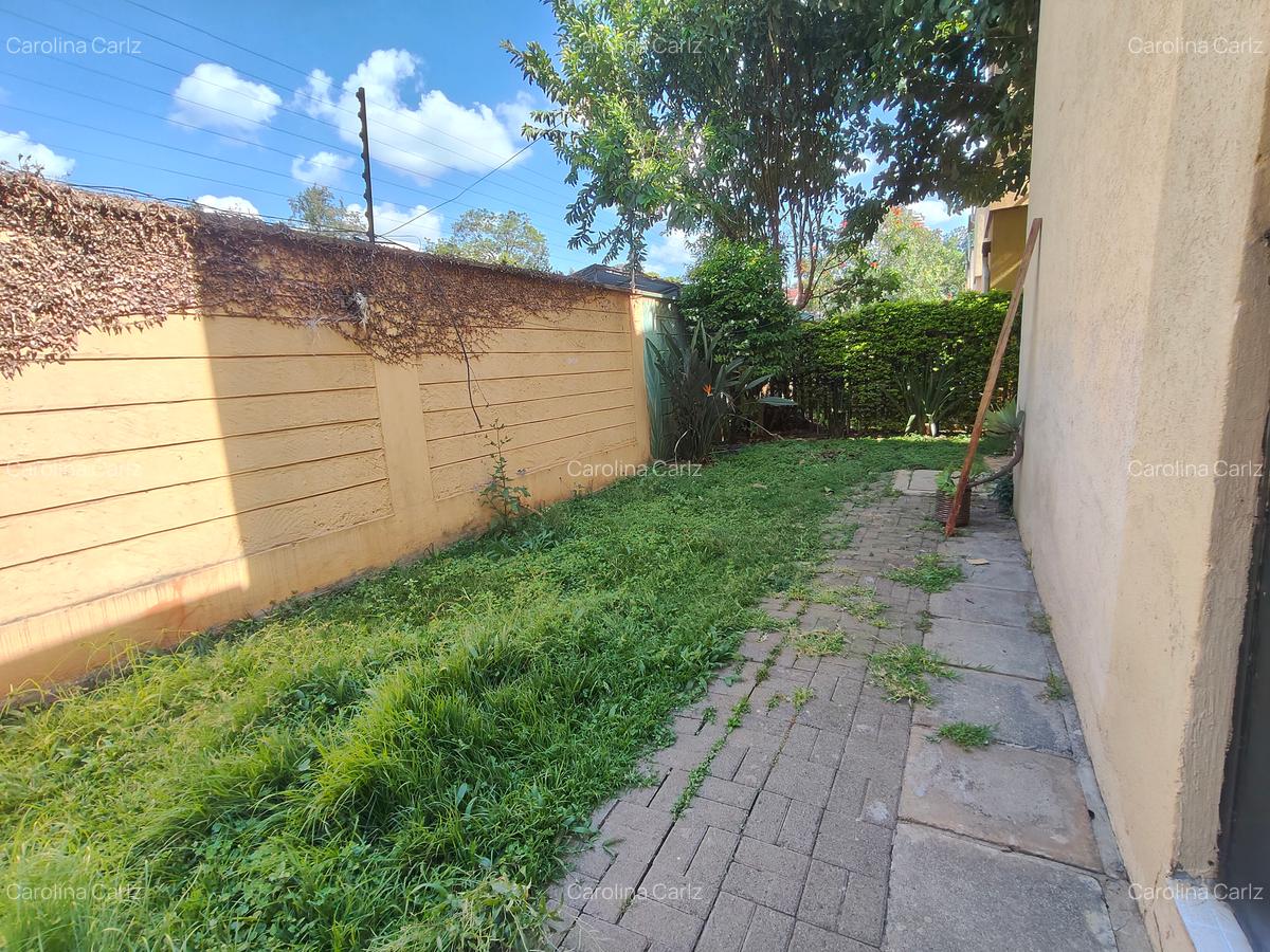 5 Bed House with En Suite in Westlands Area - 3