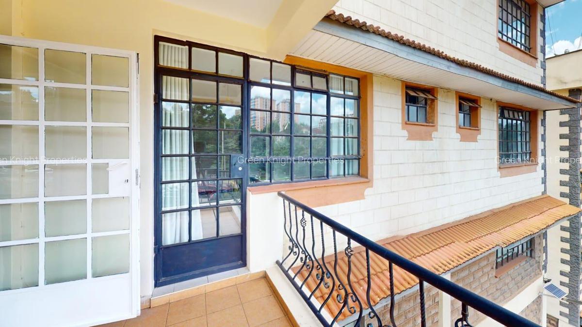 Serviced 4 Bed Apartment with En Suite in Riverside - 8