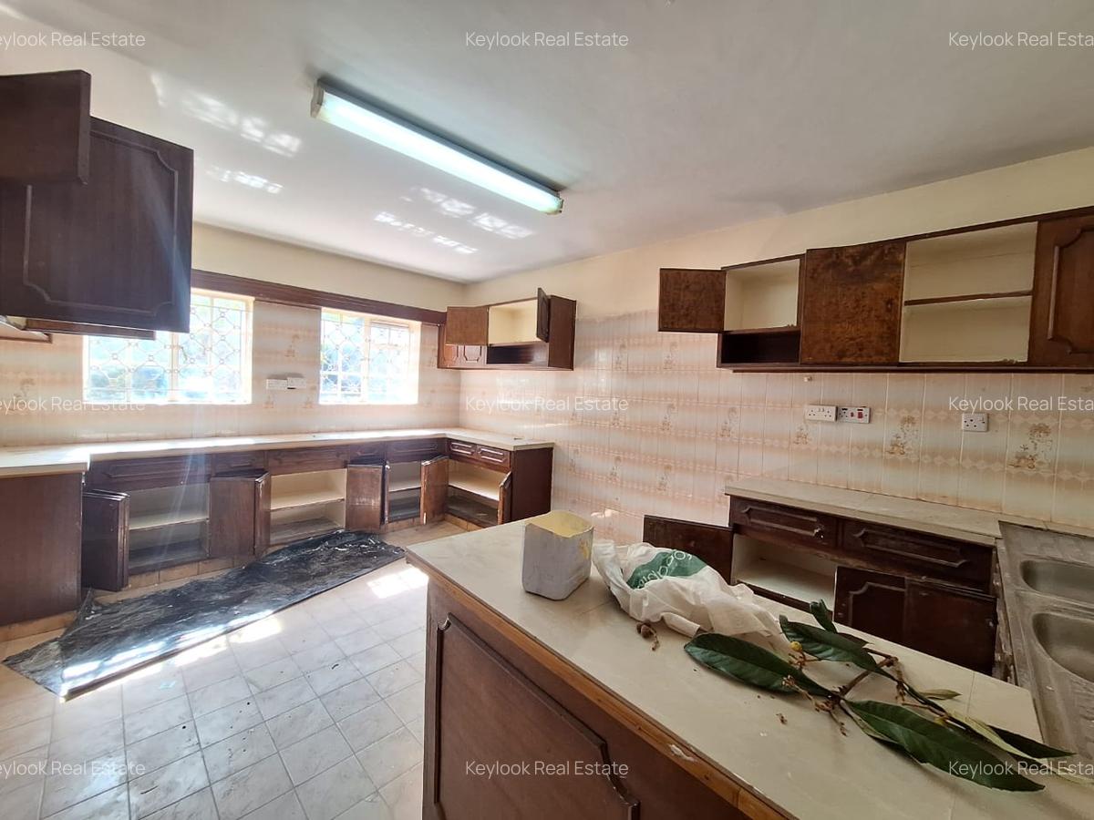 Commercial Property with Service Charge Included at Lavington - 14