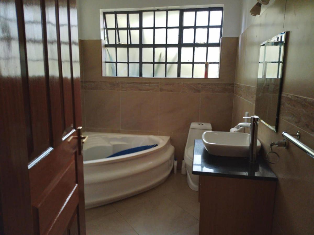 4 Bed House with En Suite in Karen - 10