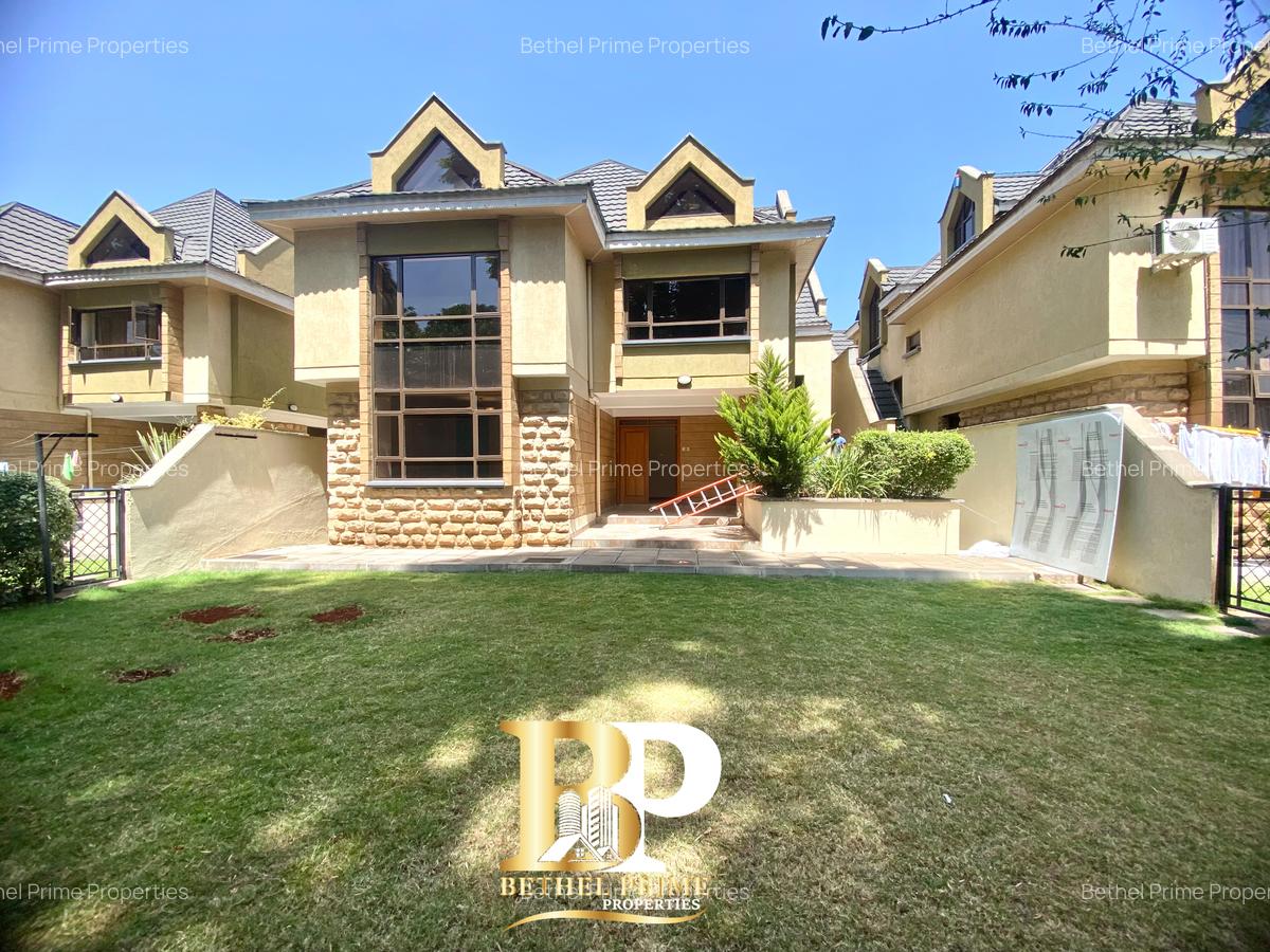 5 Bed Townhouse with En Suite in Lavington - 2