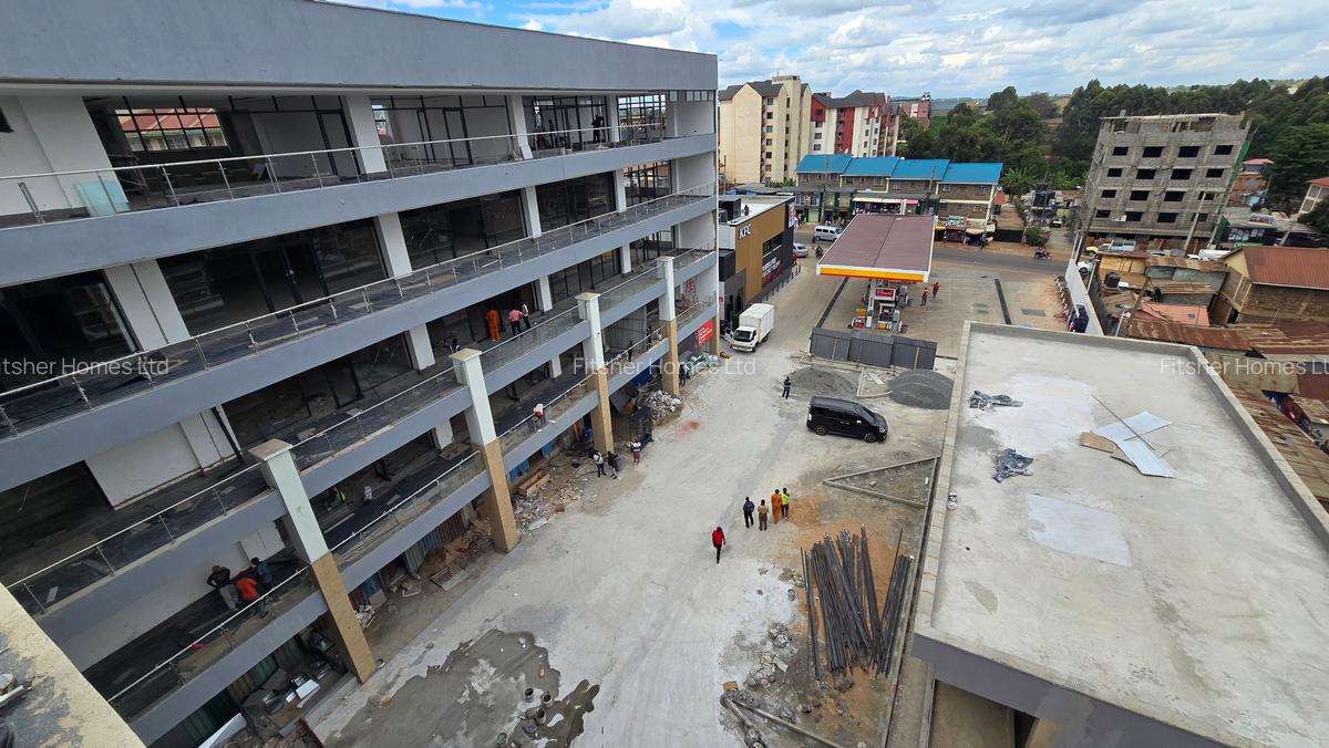 Shop with Service Charge Included in Ruaka - 9