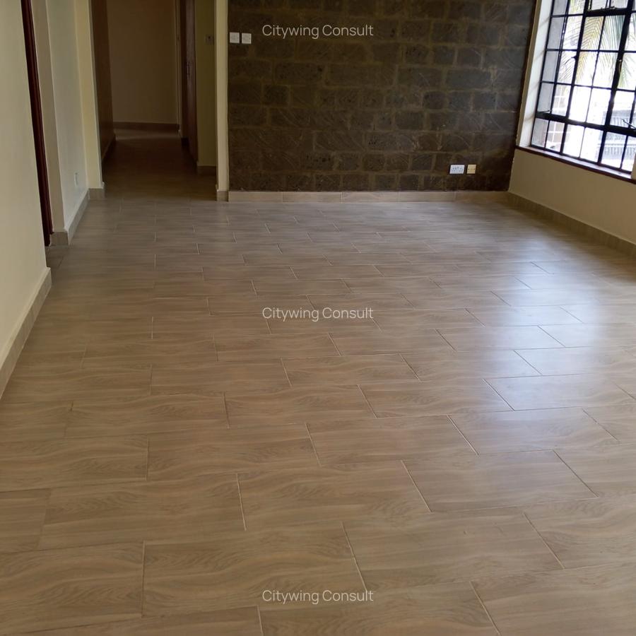 3 Bed Apartment with En Suite at Valley Arcade - 4