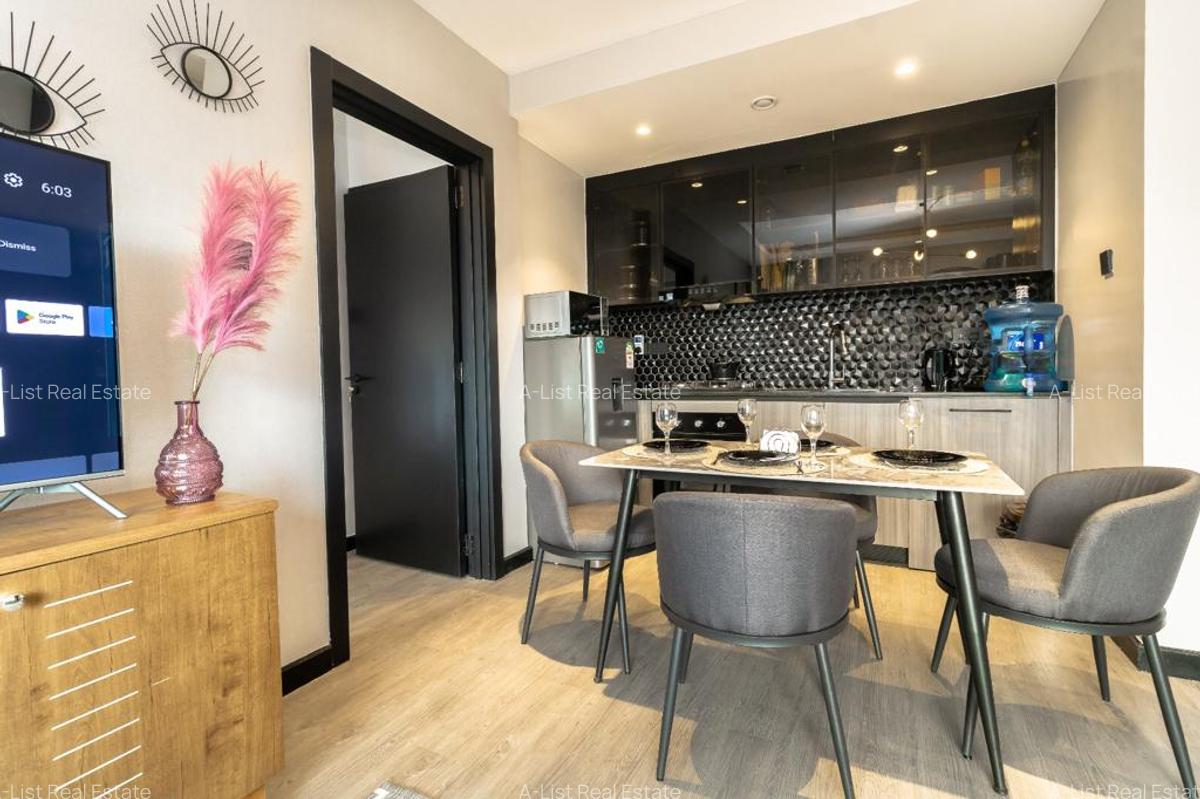 Furnished 2 Bed Apartment with En Suite at Lantana Road - 10