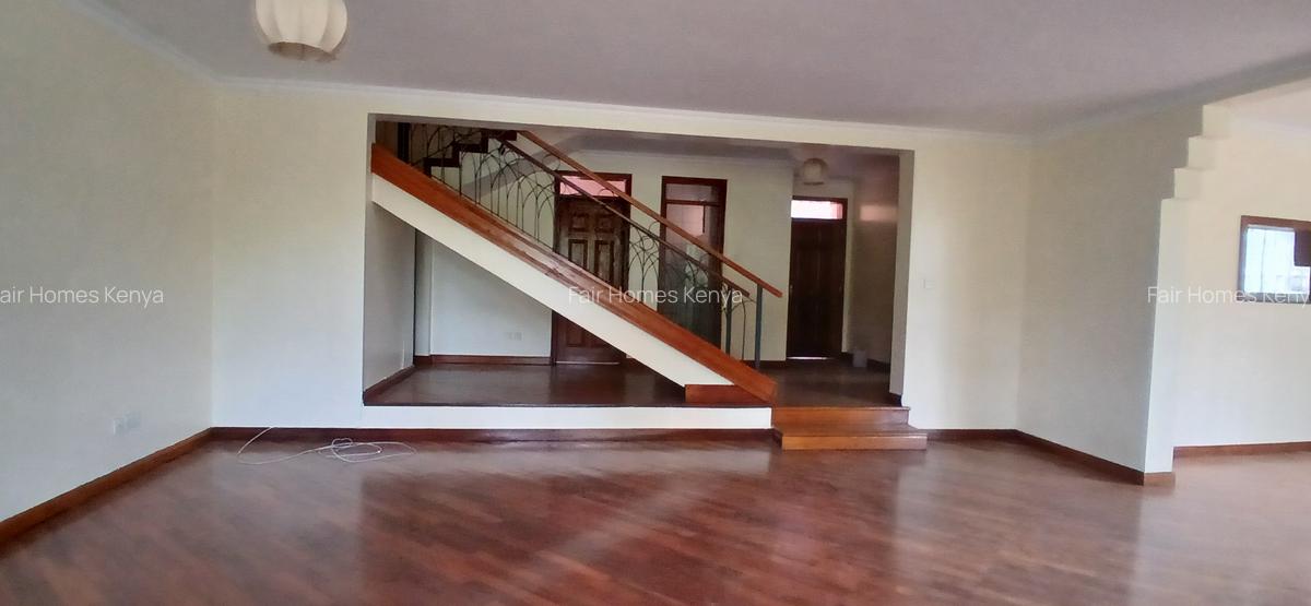 4 Bed Townhouse with En Suite at Lavington Green - 4