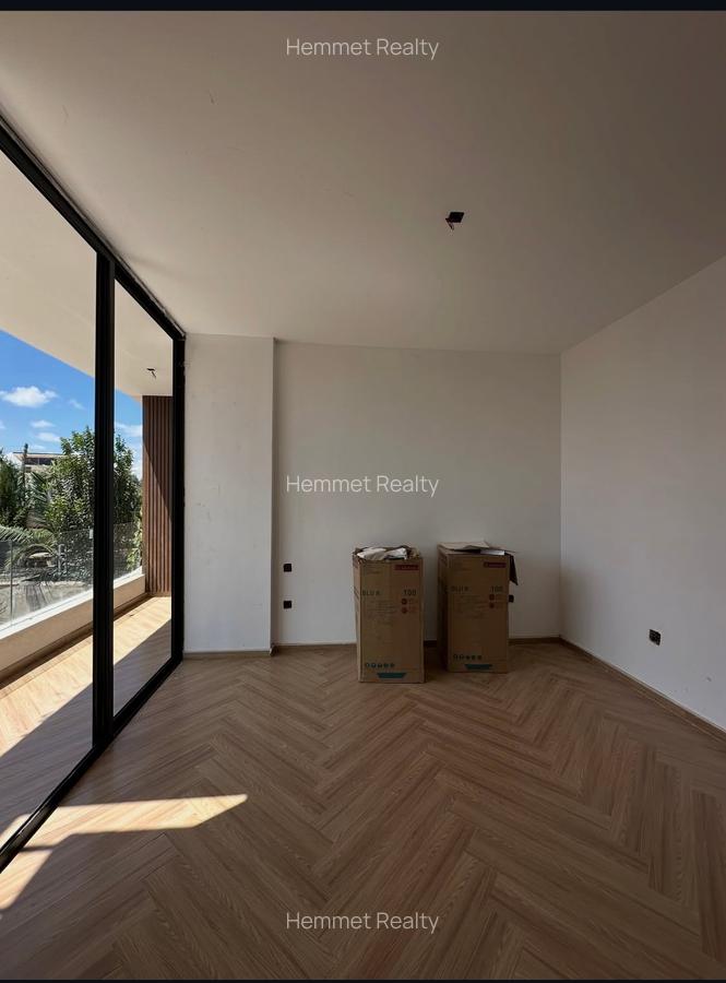 4 Bed Villa with En Suite in Runda - 5