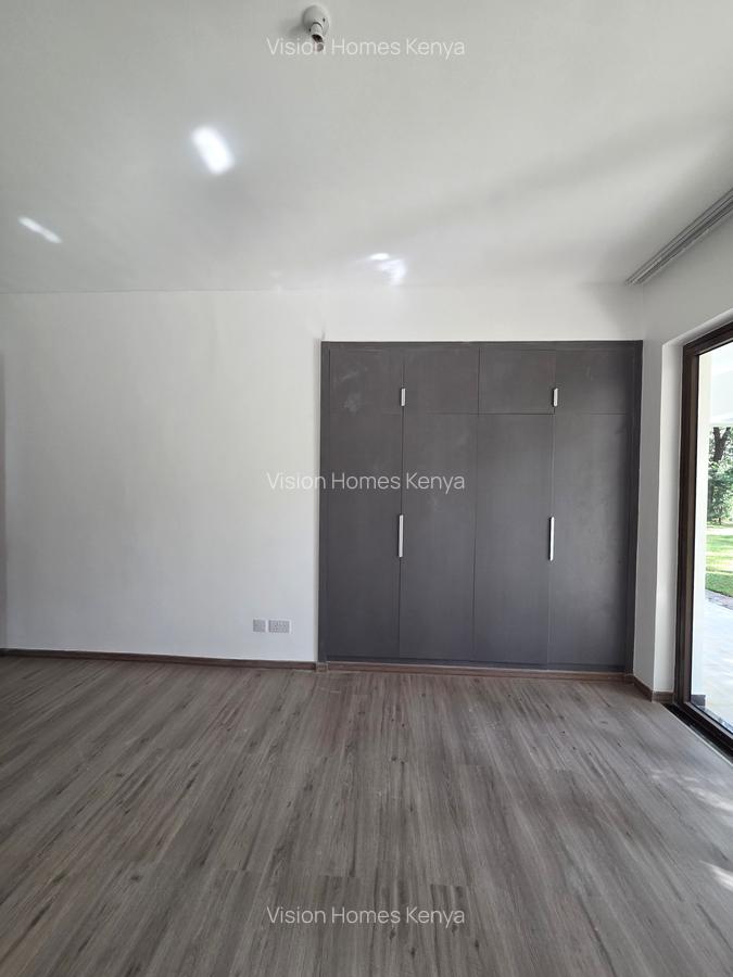 5 Bed Villa with En Suite in Karen - 4