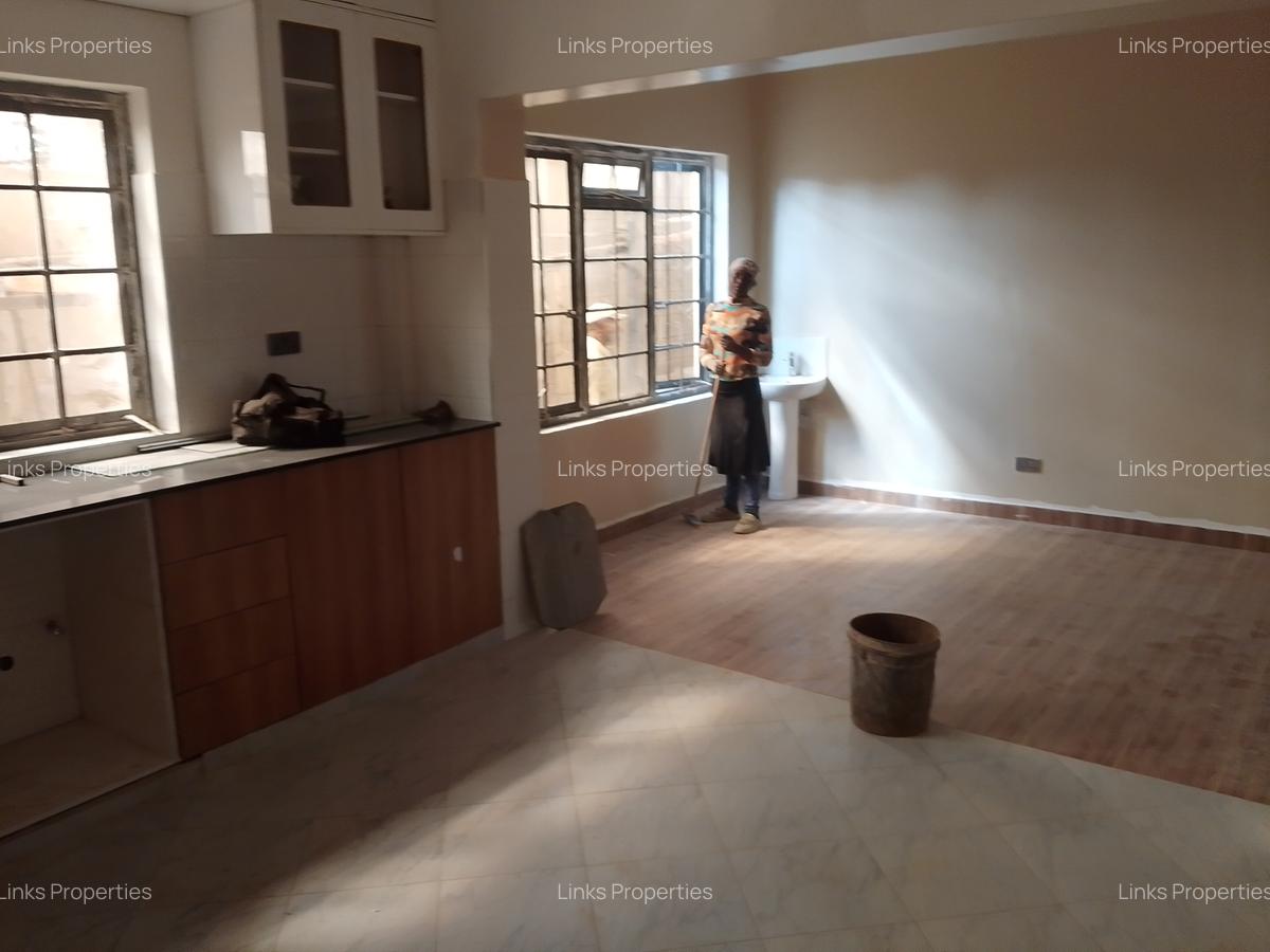 3 Bed Townhouse with En Suite at Langata Road - 5