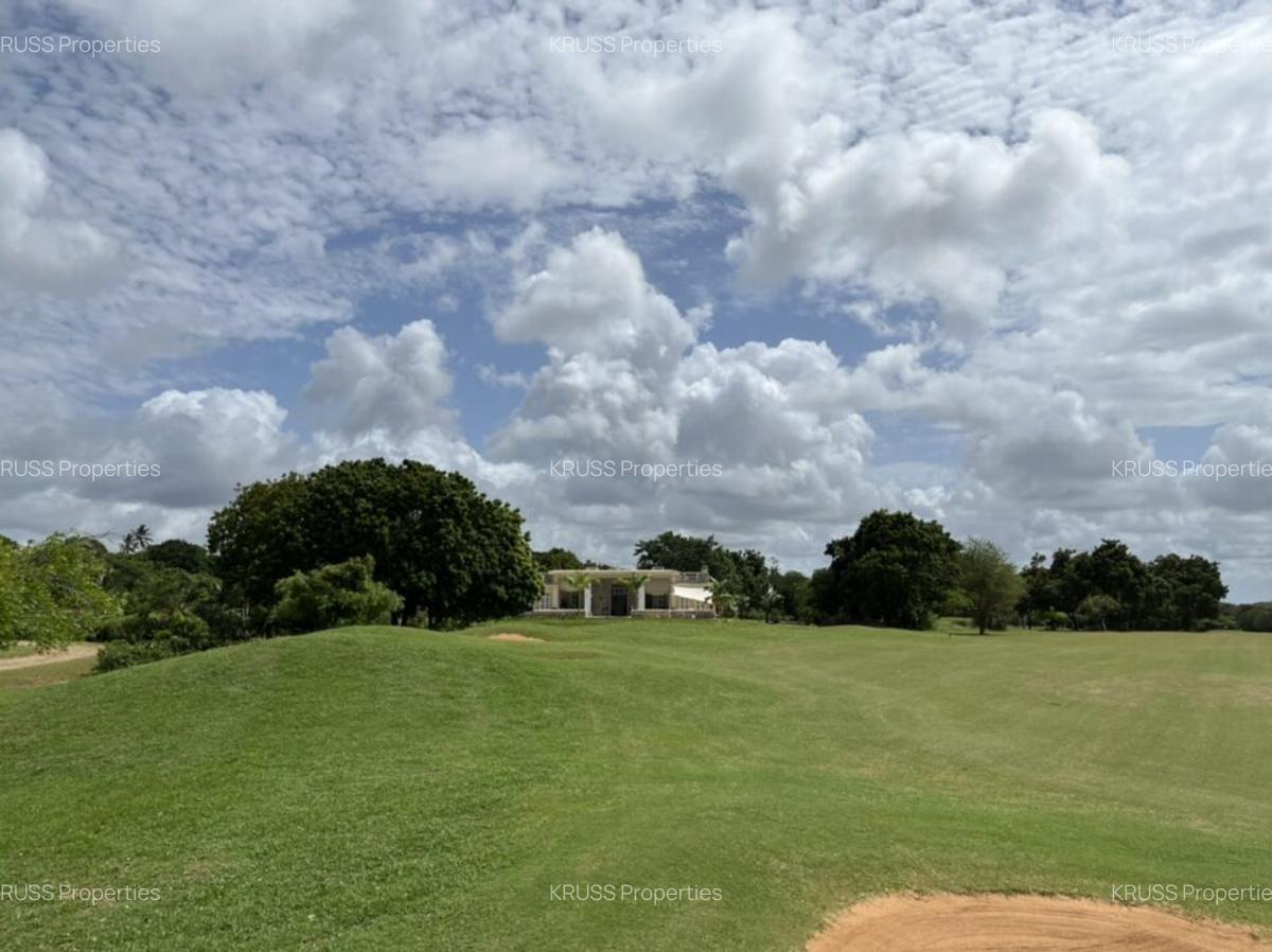 4 Bed House with En Suite in Vipingo - 14