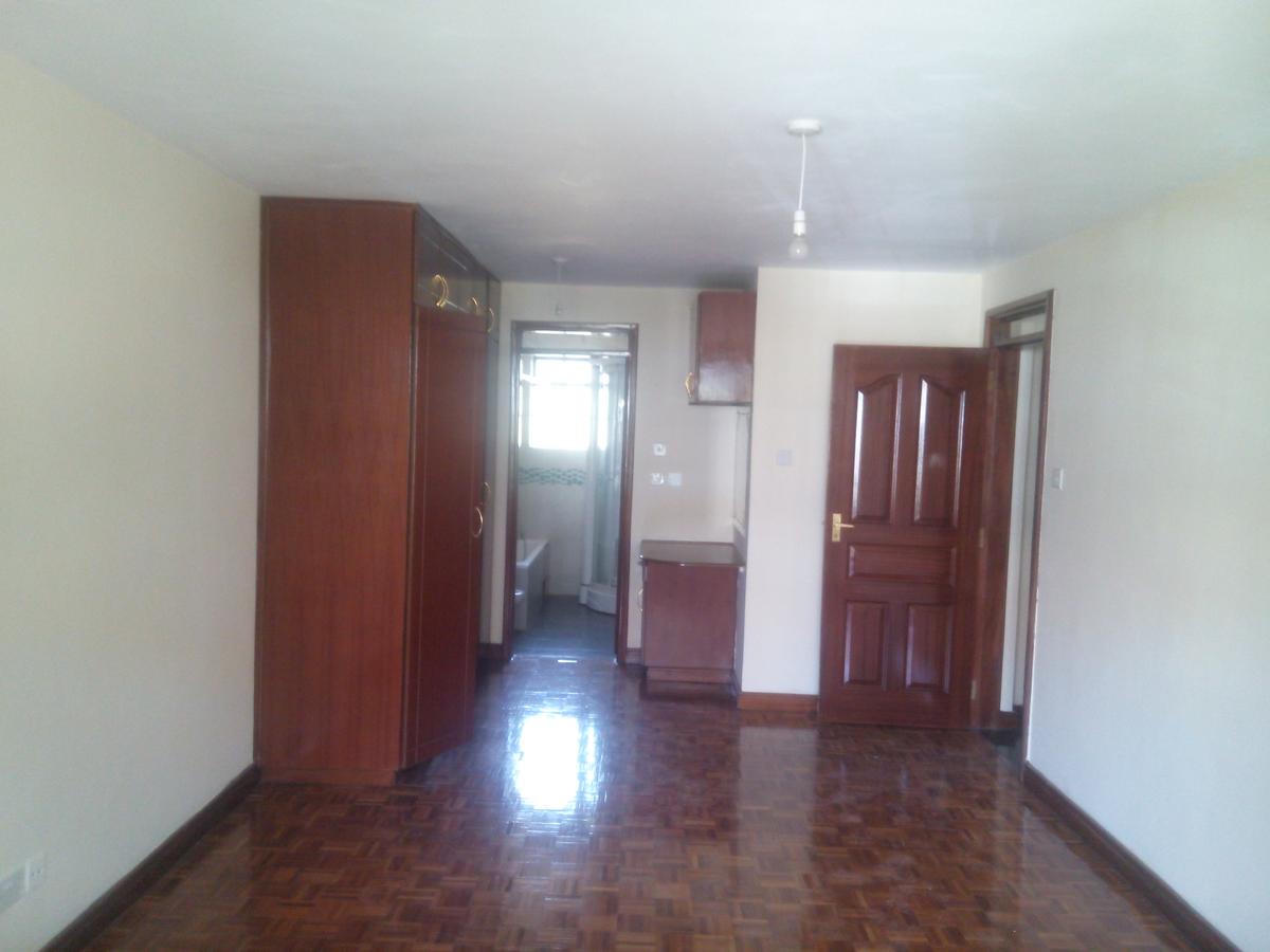 3 Bed Apartment with En Suite at Lavington Estate - 4