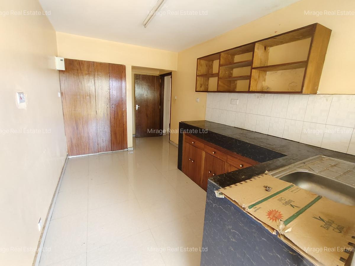 2 Bed Apartment with Parking in Kilimani - 14