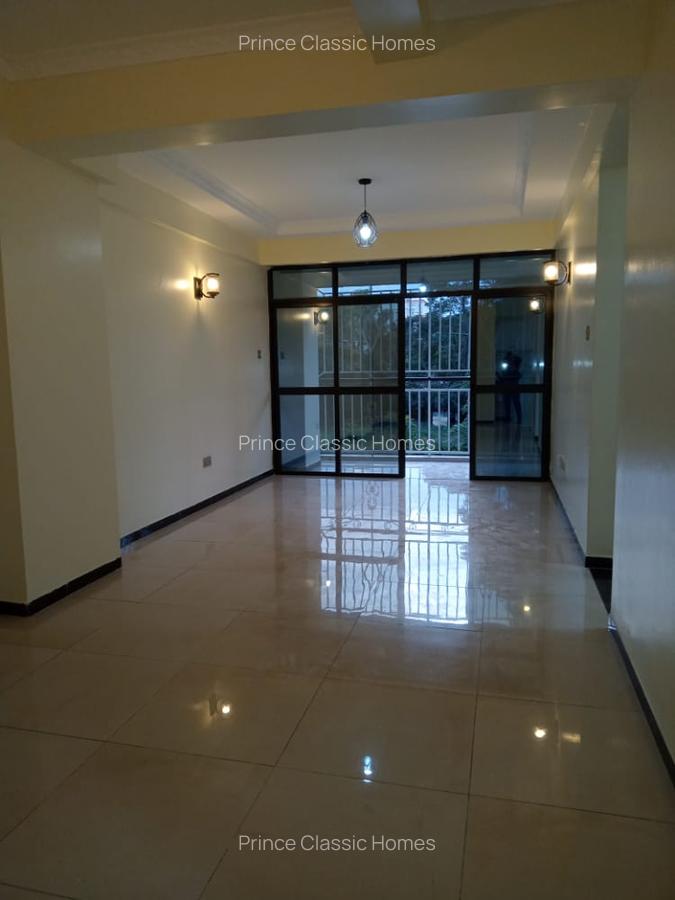 3 Bed Apartment with En Suite in Lavington - 9