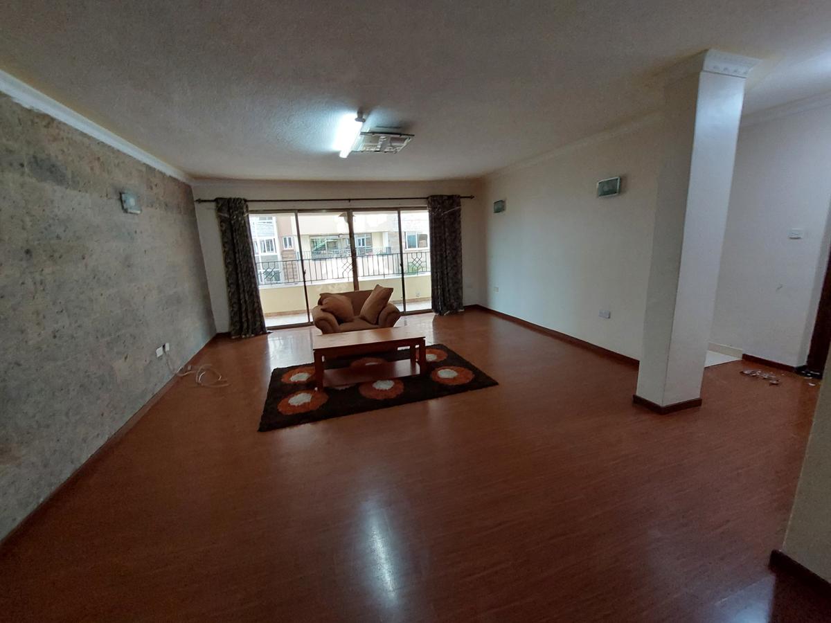 3 Bed Apartment with En Suite at Lavington - 13