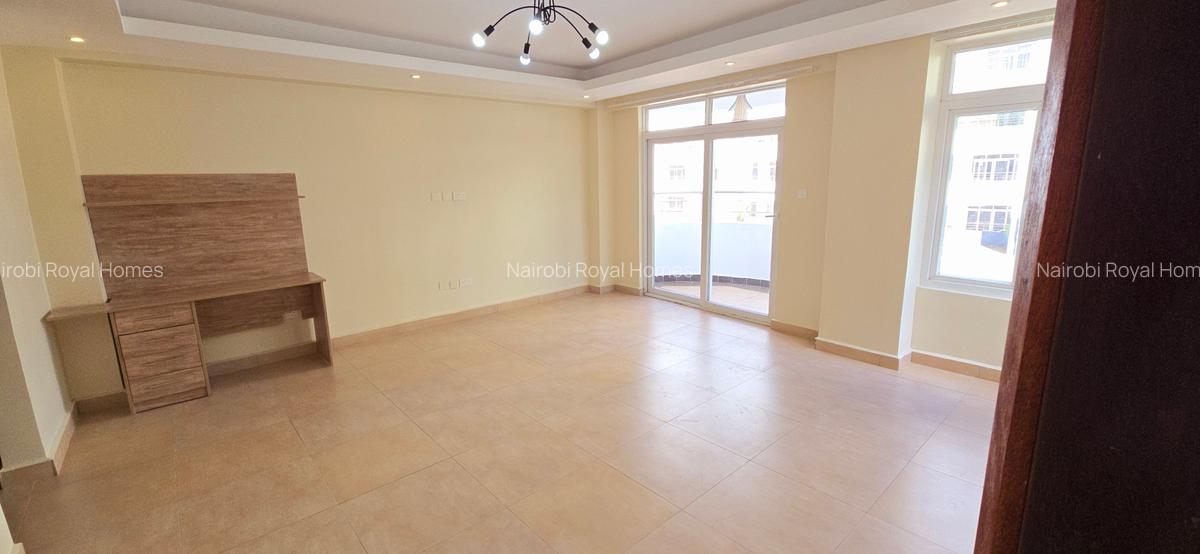 3 Bed Apartment with En Suite at Lavington Hatheru - 19