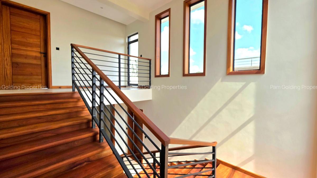 5 Bed House with En Suite in Karen - 16