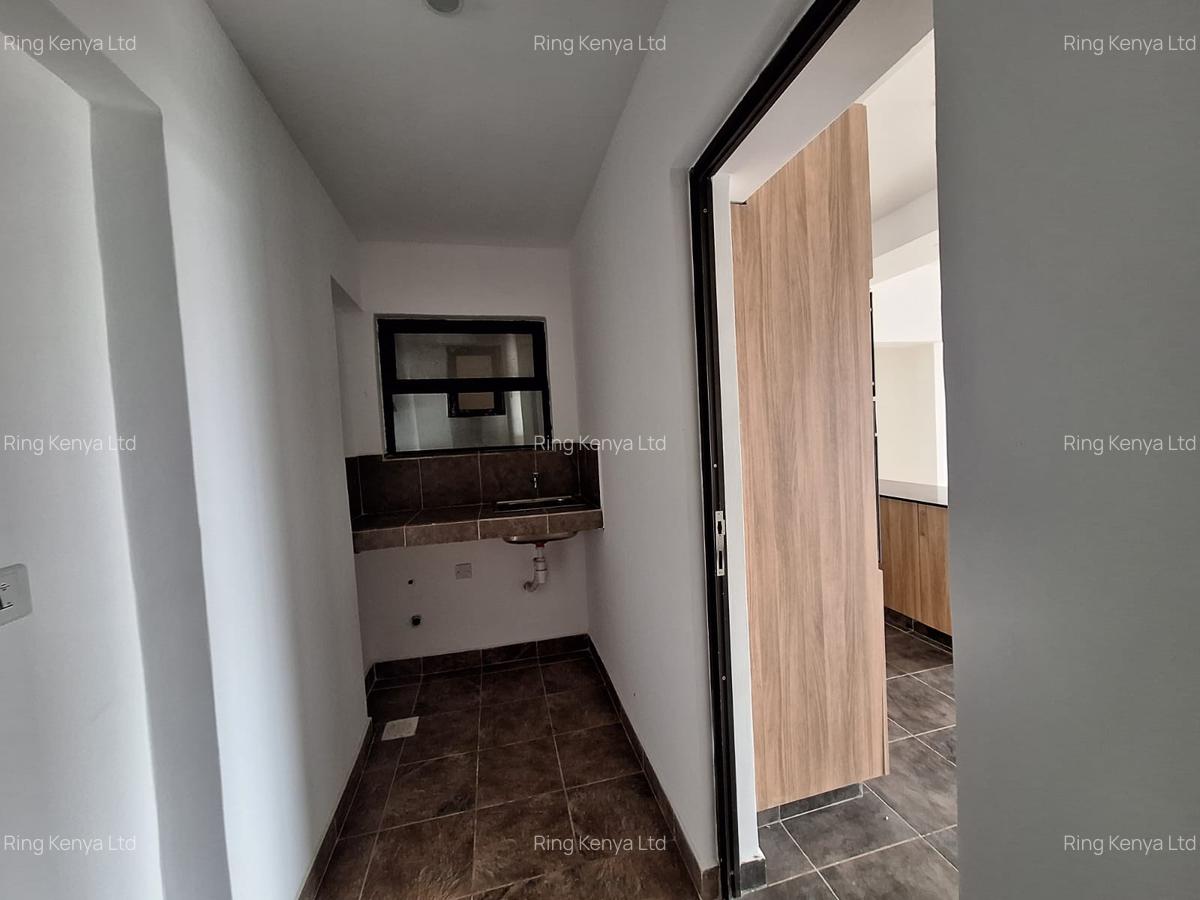 2 Bed Apartment with En Suite in Kilimani - 4