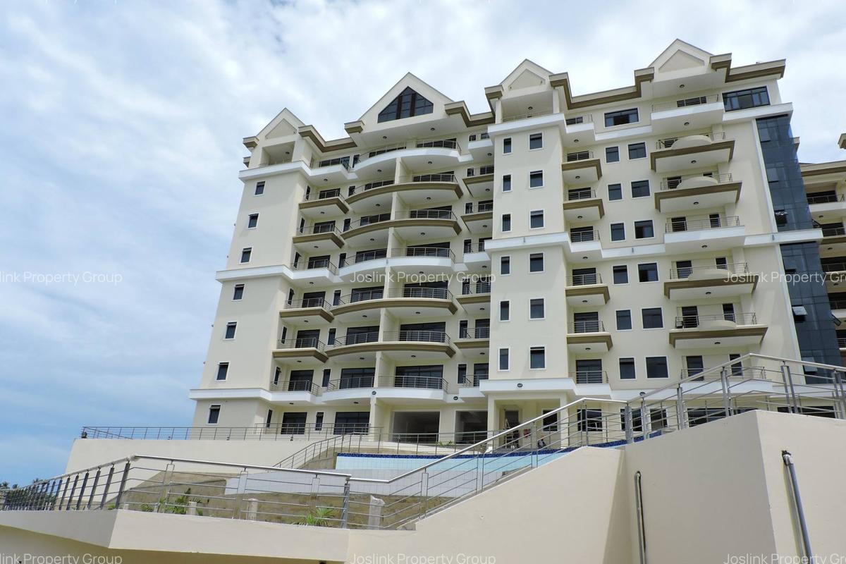 3 Bed Apartment with En Suite in Tudor - 7