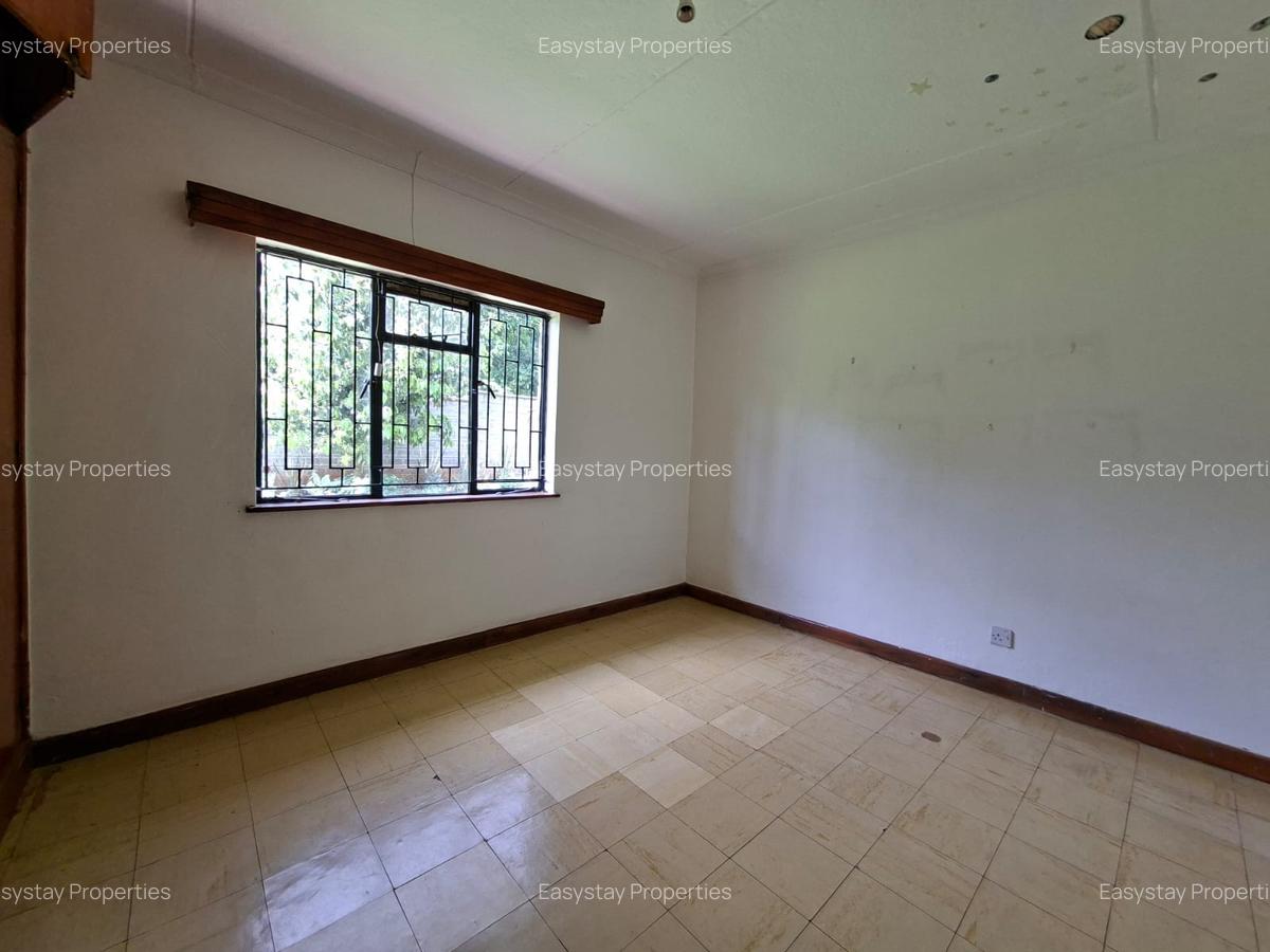 4 Bed House with En Suite in Loresho - 8