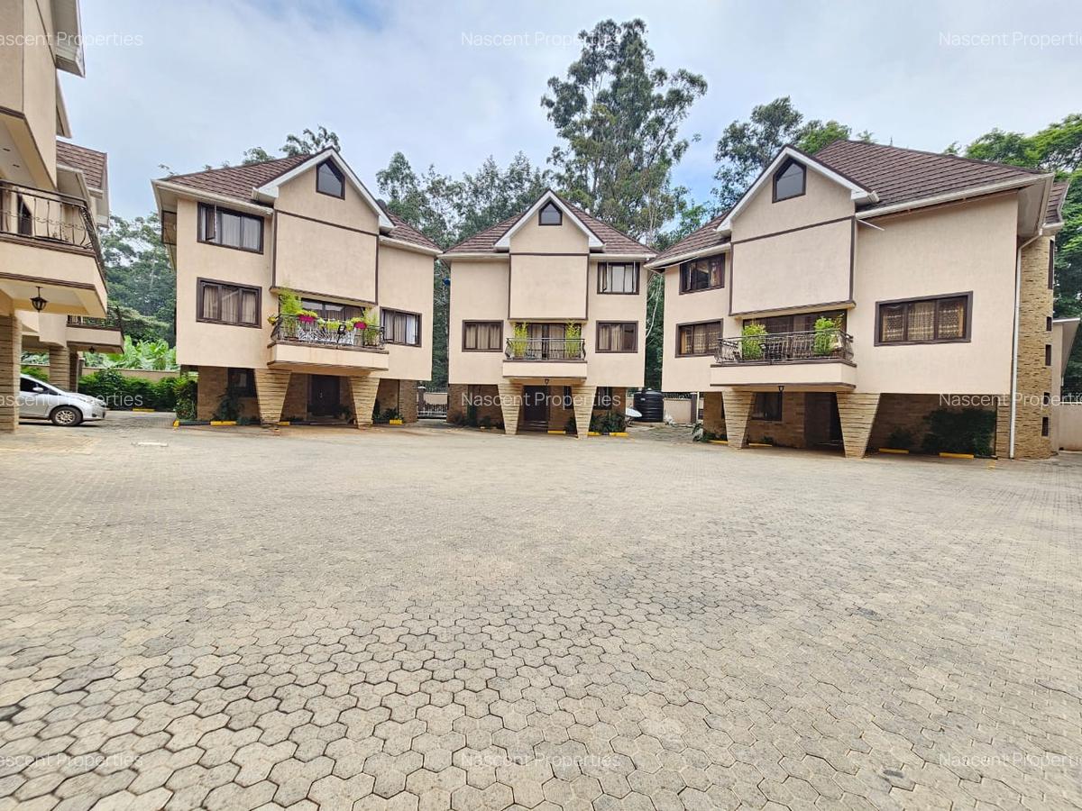 5 Bed Townhouse with En Suite in Lavington - 20