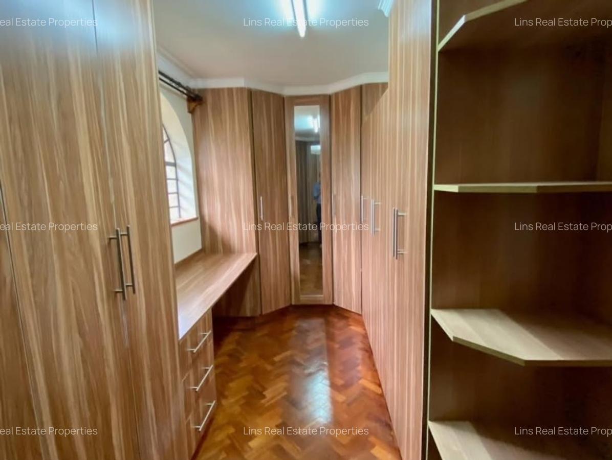 4 Bed Townhouse with En Suite in Kitisuru - 8