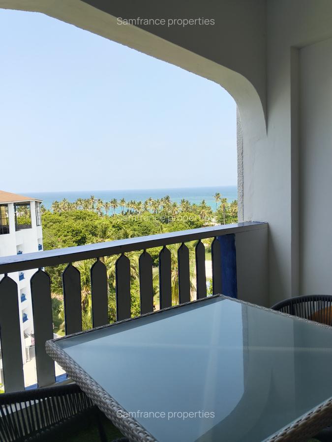 Serviced 2 Bed Apartment with En Suite at Diani Beach Road - 2
