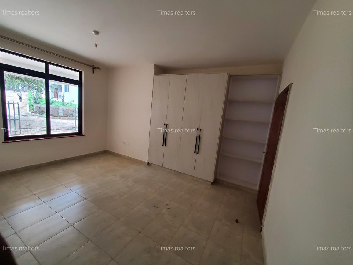 4 Bed Townhouse with En Suite at Syokimau - 7