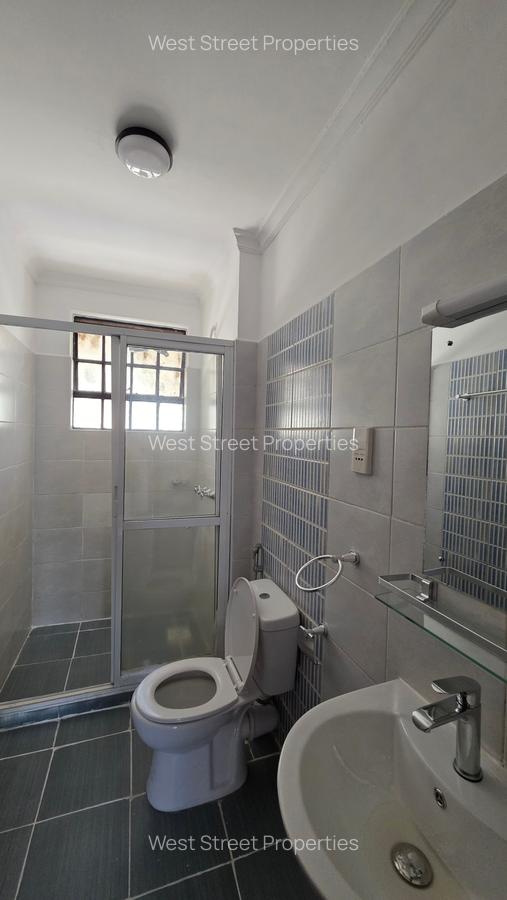 3 Bed Apartment with En Suite at Mbaazi Lane - 9