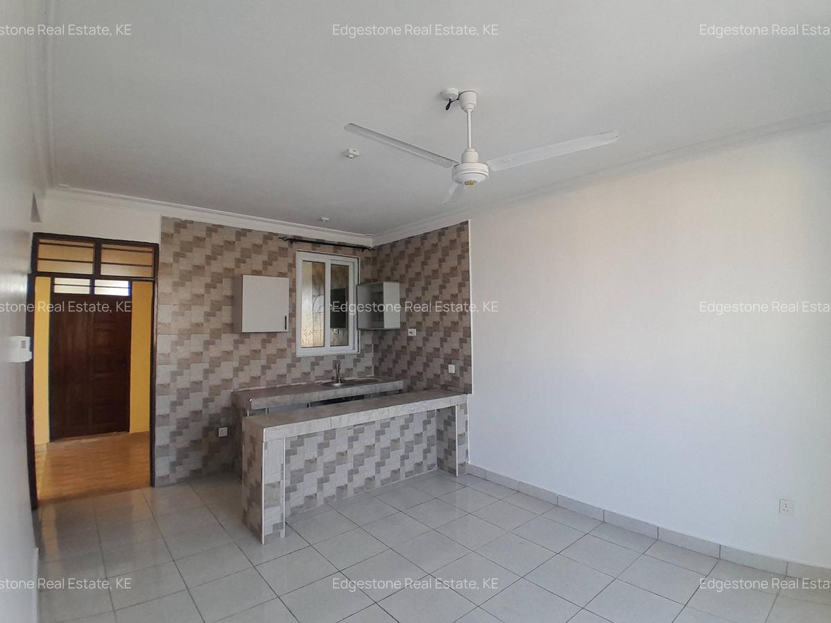1 Bed Apartment with Borehole in Mtwapa - 1