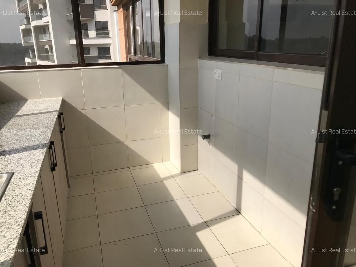 3 Bed Apartment with En Suite at 4Th Parklands - 5