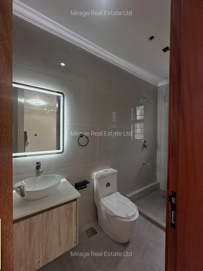 4 Bed Townhouse with En Suite in Uthiru - 9