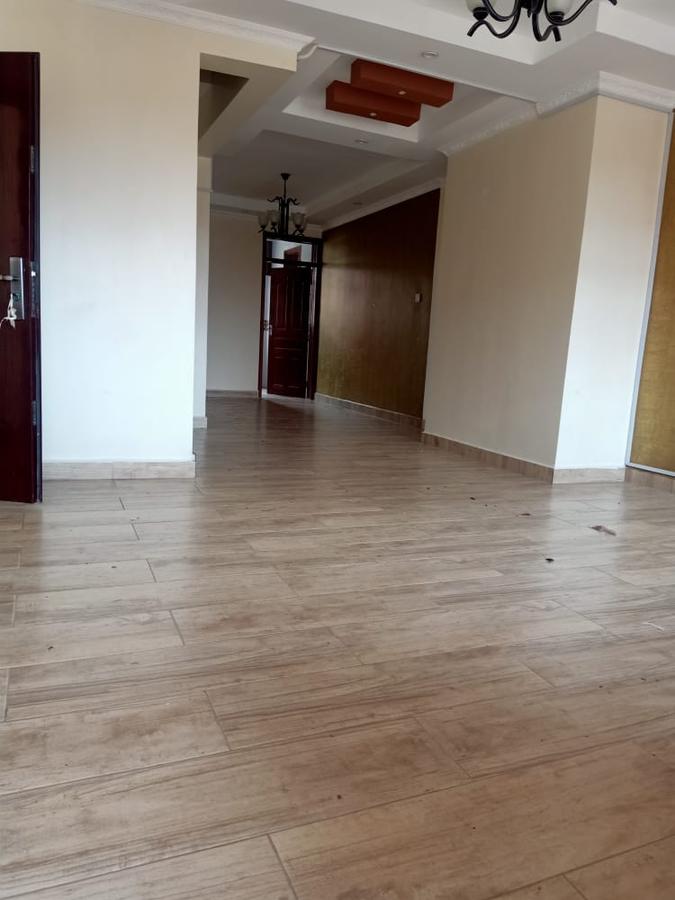 4 Bed Apartment with En Suite at Fourways Junction Estate - 3