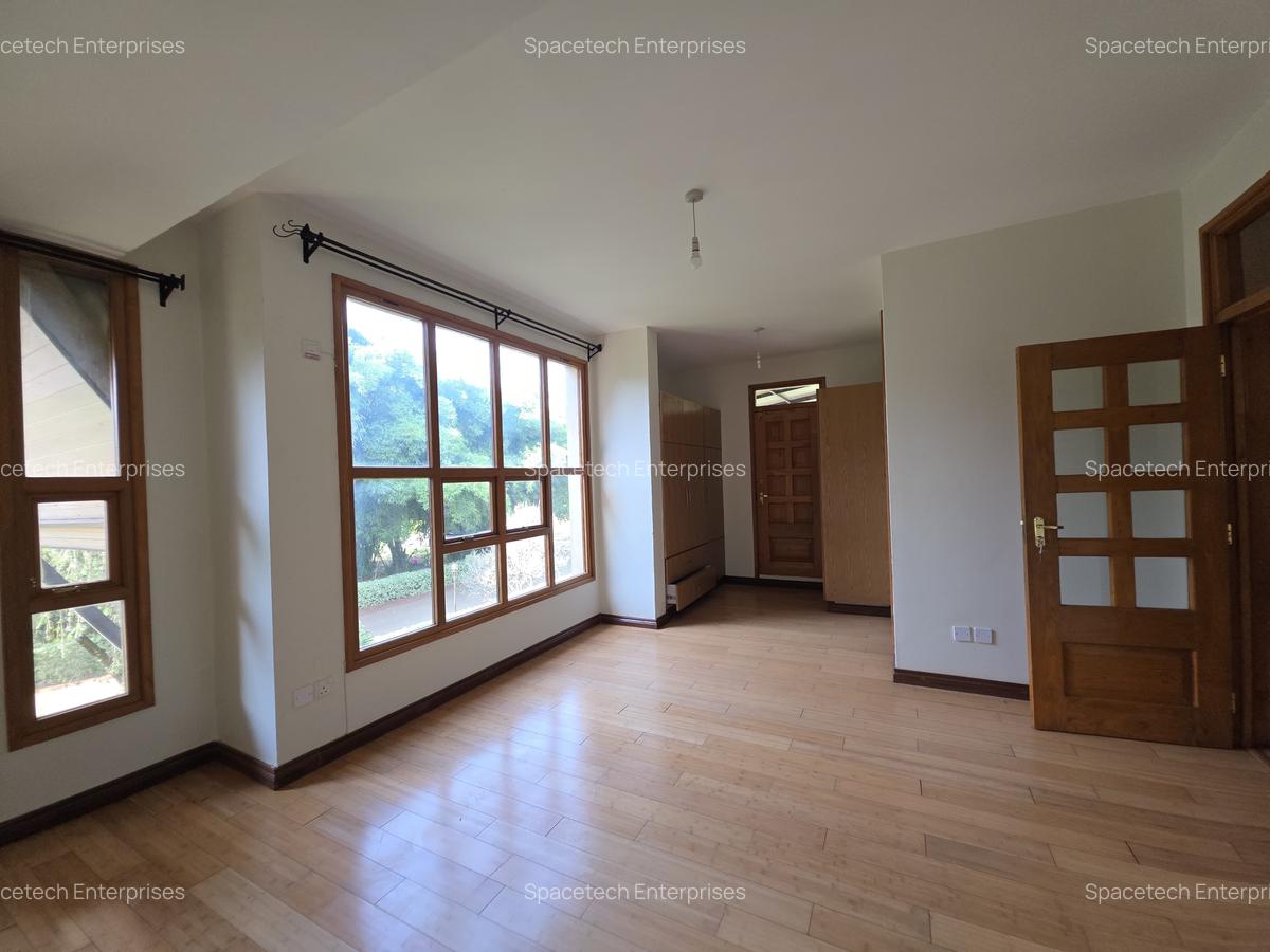 4 Bed Townhouse with En Suite in Karen - 18