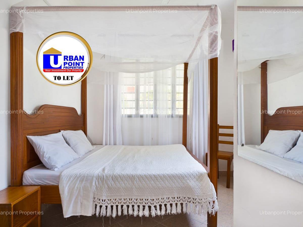 1 Bed House with En Suite at Shimba Road - 7