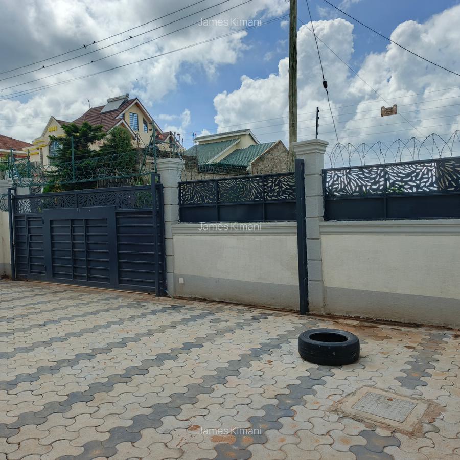 4 Bed Townhouse with En Suite at Membley - 2