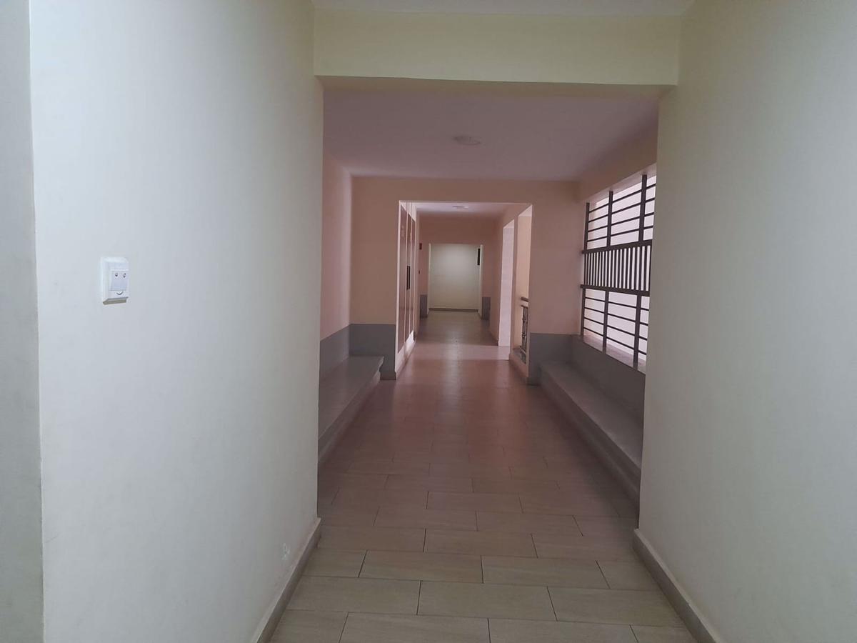 2 Bed Apartment with En Suite in Kileleshwa - 8