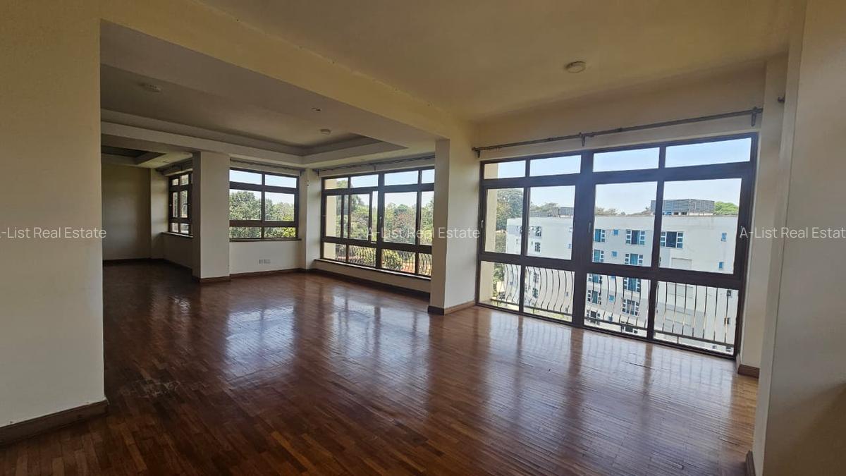 4 Bed Apartment with En Suite at General Mathenge - 14