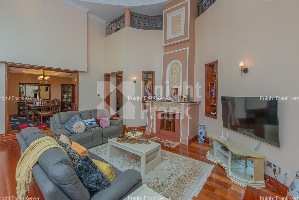 5 Bed House with Garden in Runda - 6