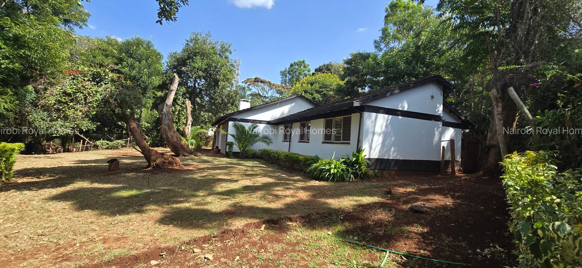 4 Bed House with En Suite at Loresho Crescent - 5