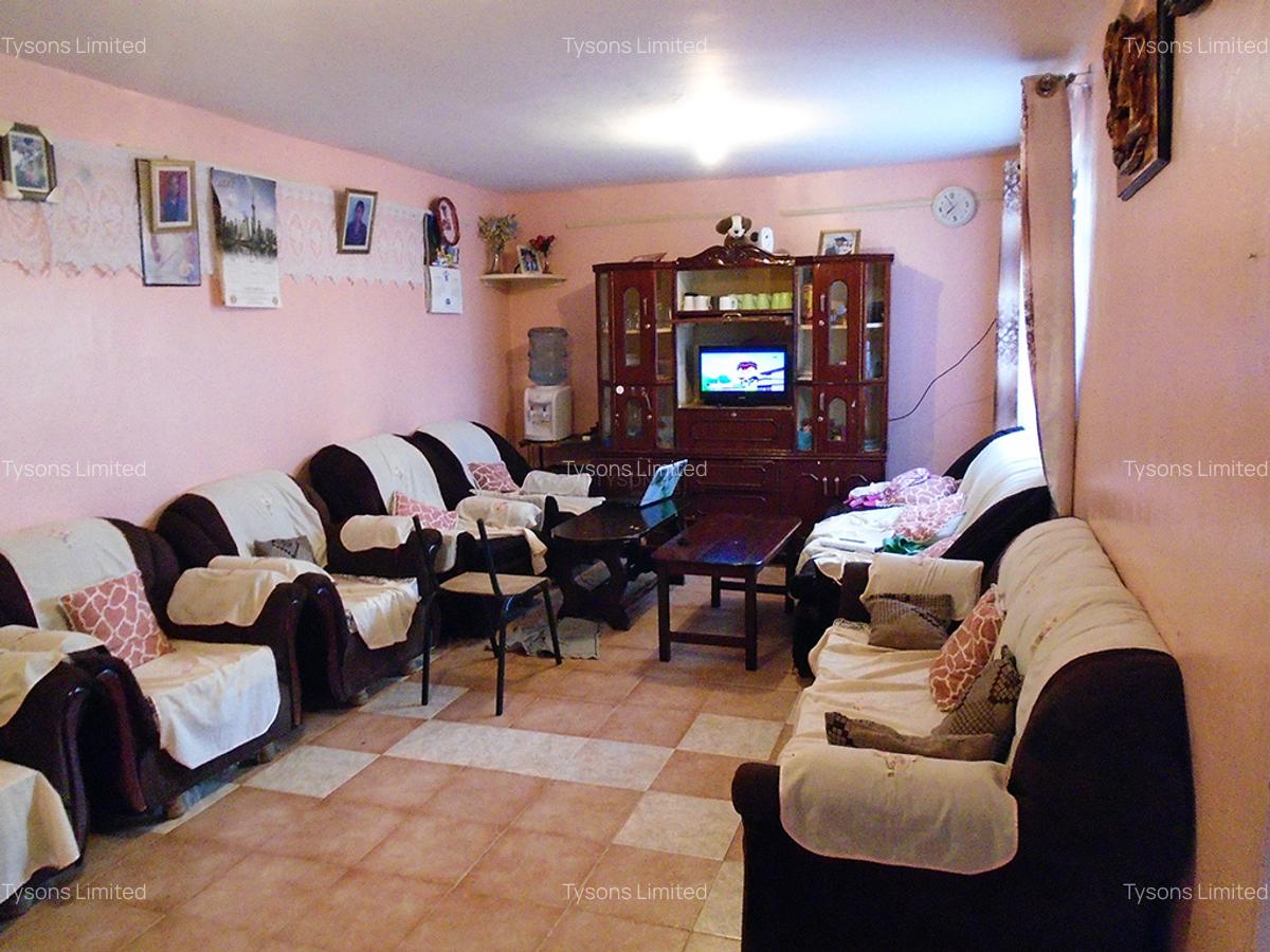 4 Bed House with En Suite in Komarock - 2