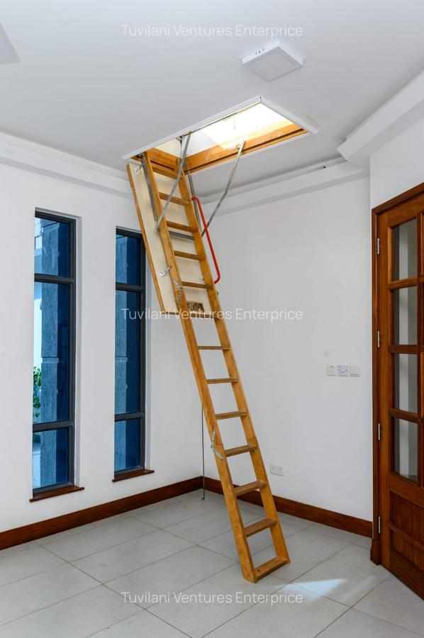 4 Bed Villa with En Suite at Nyali Mombasa - 17